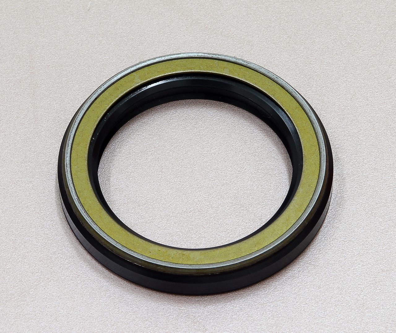 pc200-5-walk-motor-seal_1px1280.jpg
