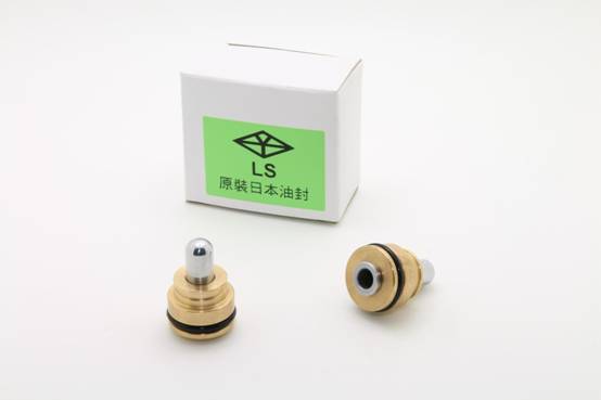 住友Sumitomo, LS, SH 挖土機用 子彈頭Pilot Pusher (內裝日本原裝油封)